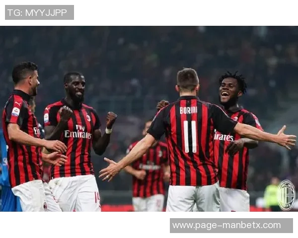 评论员分析弗兰克使用带枪手logo杯子是否合适赢球才是关键因素